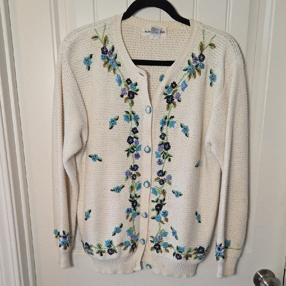 Cream Cardigan with Blue And Purple Floral Embroidery - Picture 3 of 7